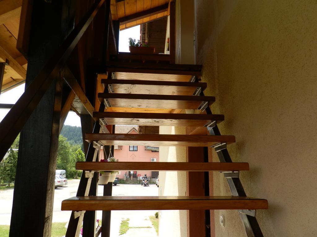 Apartment Lug Saborsko エクステリア 写真
